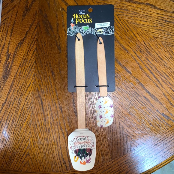 🧙🏼DISNEY HOCUS POCUS SET🧙🏼 - Picture 3 of 4